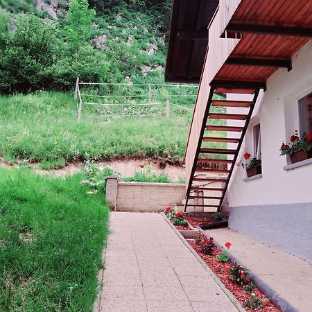 Апартаменты Tourist Farm Pr' Maretc Бохиньска-Быстрица Экстерьер фото