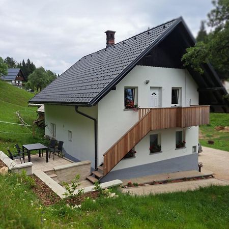 Апартаменты Tourist Farm Pr' Maretc Бохиньска-Быстрица Экстерьер фото